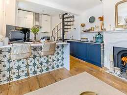 Romantic 1-bed House in Whitstable Real gem !