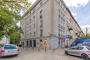 Modern Studio Abramowskiego by Renters