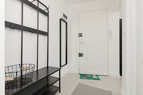Modern Studio Abramowskiego by Renters