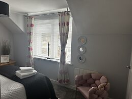 The Sandgate New Immaculate 1-bed Apartment in Ayr