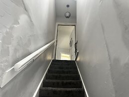 The Sandgate New Immaculate 1-bed Apartment in Ayr