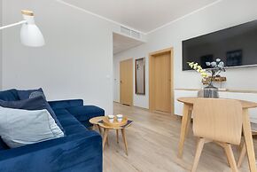 Modern Apartment Wola by Renters