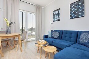 Modern Apartment Wola by Renters