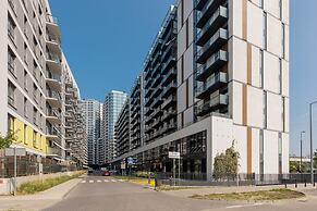 Modern Apartment Wola by Renters