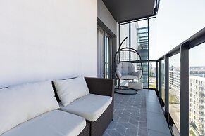 Prymasa Tysiąclecia Apartment by Renters