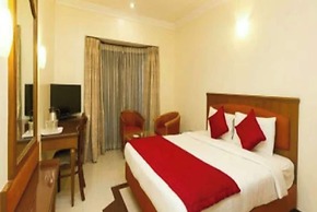 Goroomgo New Ashiyana Palace Varanasi