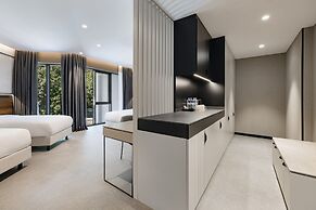 INVENTIST Hotel Sports Academy