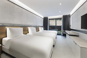 INVENTIST Hotel Sports Academy