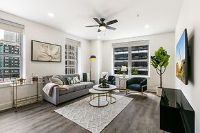 Chic 4BR Condo in California Building