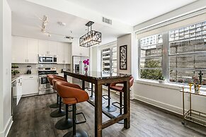 Chic 4BR Condo in California Building