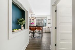 Chic 4BR Condo in California Building