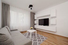 Bright Studio Legnicka by Renters