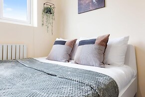 Remarkable 2 Double Bed Ensuite Room Isleworth TW7