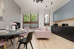 Metro Dworzec Wileński Studio by Renters