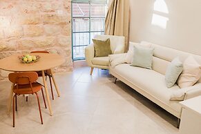 Gabriel Apartments - Stone Suits JEM City Center