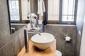 Gabriel Apartments - Stone Suits JEM City Center