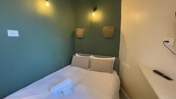Gabriel Apartments - Stone Suits JEM City Center