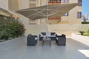 3400 Suite Mon Amour by Barbarhouse