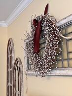 Benefield House Bed & Breakfast