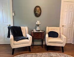 Benefield House Bed & Breakfast