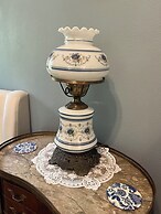 Benefield House Bed & Breakfast