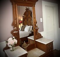 Benefield House Bed & Breakfast