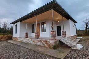 Newly Renovated 3-bedroom Bungalow in Rural Area