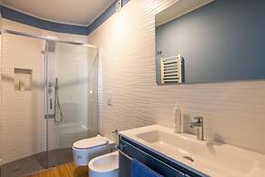 Azul With Balcony Alla Cala by Wonderful Italy