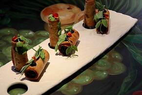 Republica Pagana - Adults Only