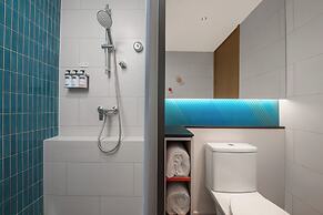 Holiday Inn Express Nanjing Jiangbei Wonhall Mall by IHG