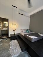 The Jini House - Kabalana