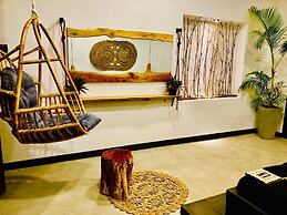 The Jini House - Kabalana