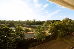 The Hut Restaurant & Boutique hotel