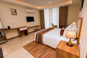 The Hut Restaurant & Boutique hotel