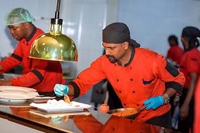 The Hut Restaurant & Boutique hotel