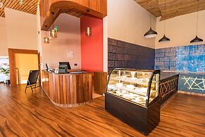 The Hut Restaurant & Boutique hotel