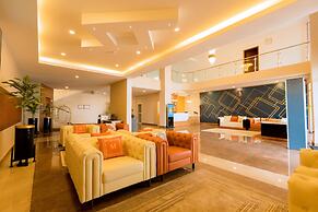 The Hut Restaurant & Boutique hotel