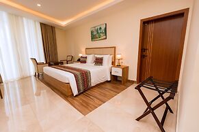 The Hut Restaurant & Boutique hotel