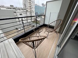 Splendid, Modern, and Cozy