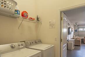 610 West Stonebridge