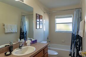 610 West Stonebridge