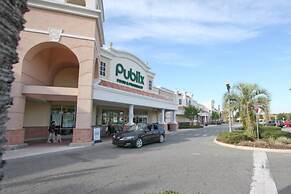 610 West Stonebridge