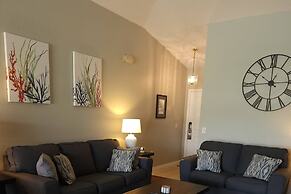 733 Reserve at Town Center