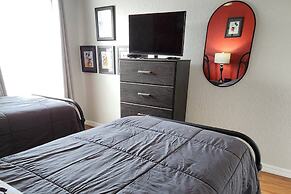 733 Reserve at Town Center