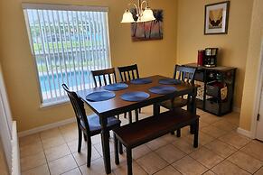 733 Reserve at Town Center