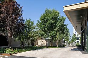 Nostalgia S Hotel - Beijing Fangshan Uni