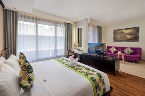 Mokko Suites Batubelig