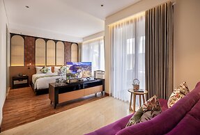 Mokko Suites Batubelig