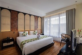 Mokko Suites Batubelig