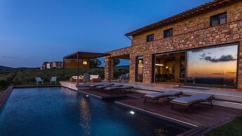 Casale the Place 6 4 Emma Villas